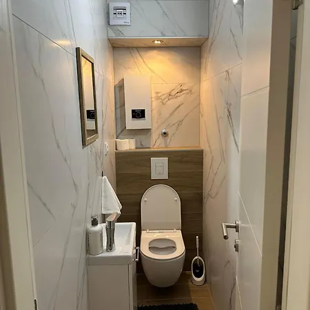 City Apartment Apartment